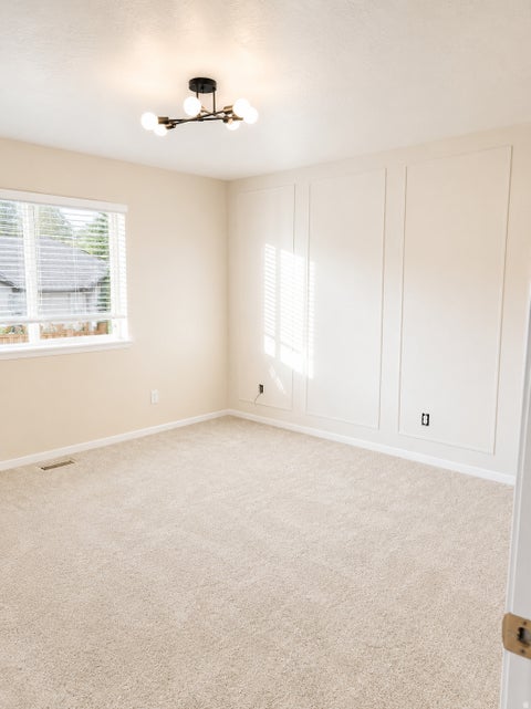 Tiny photo for 2001 E FIELDING LN, Draper, UT 84020 (MLS # 2150246)