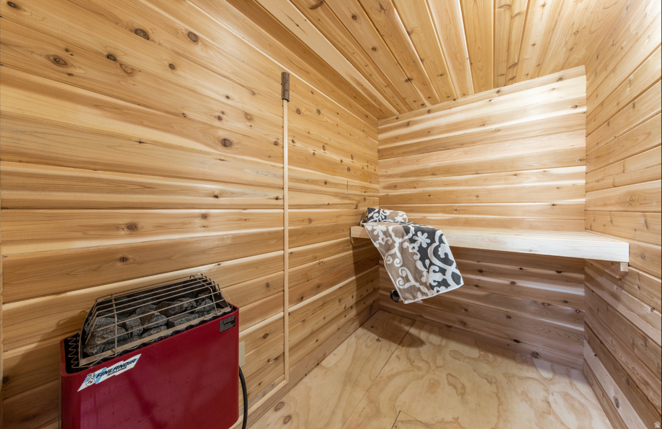 MAPLE HOLLOW 10 11 13 AT SUNCREST - Residential