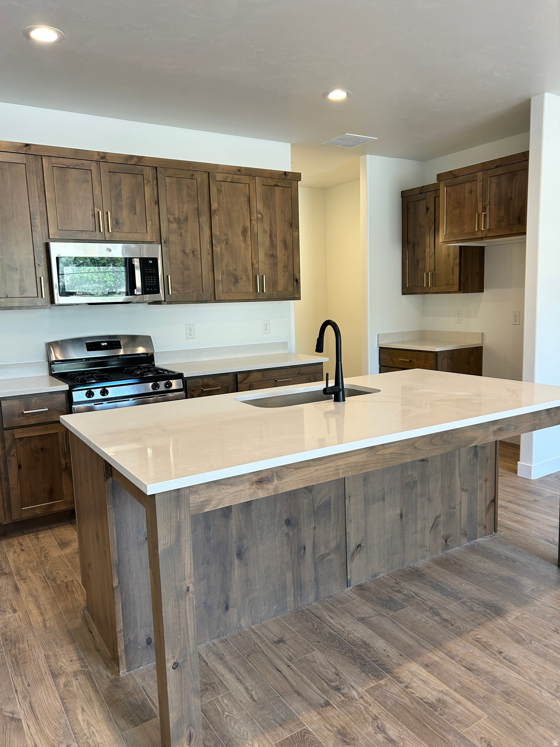 RIVER RUN - Residential