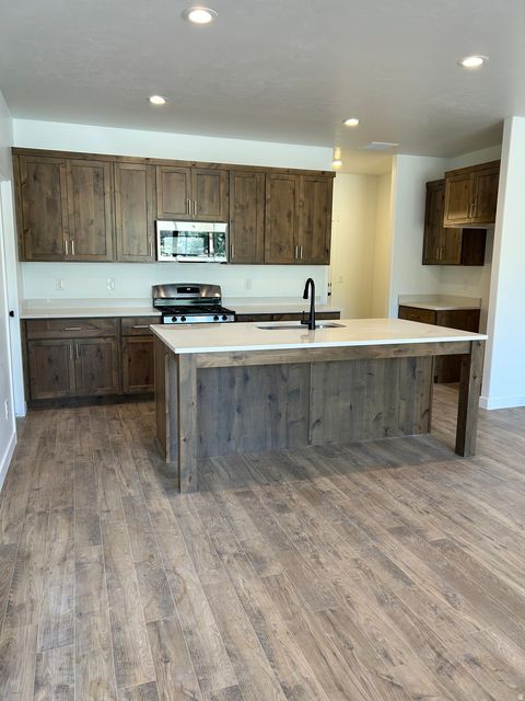 Tiny photo for 886 S 320 E #189, Spanish Fork, UT 84660 (MLS # 2161870)