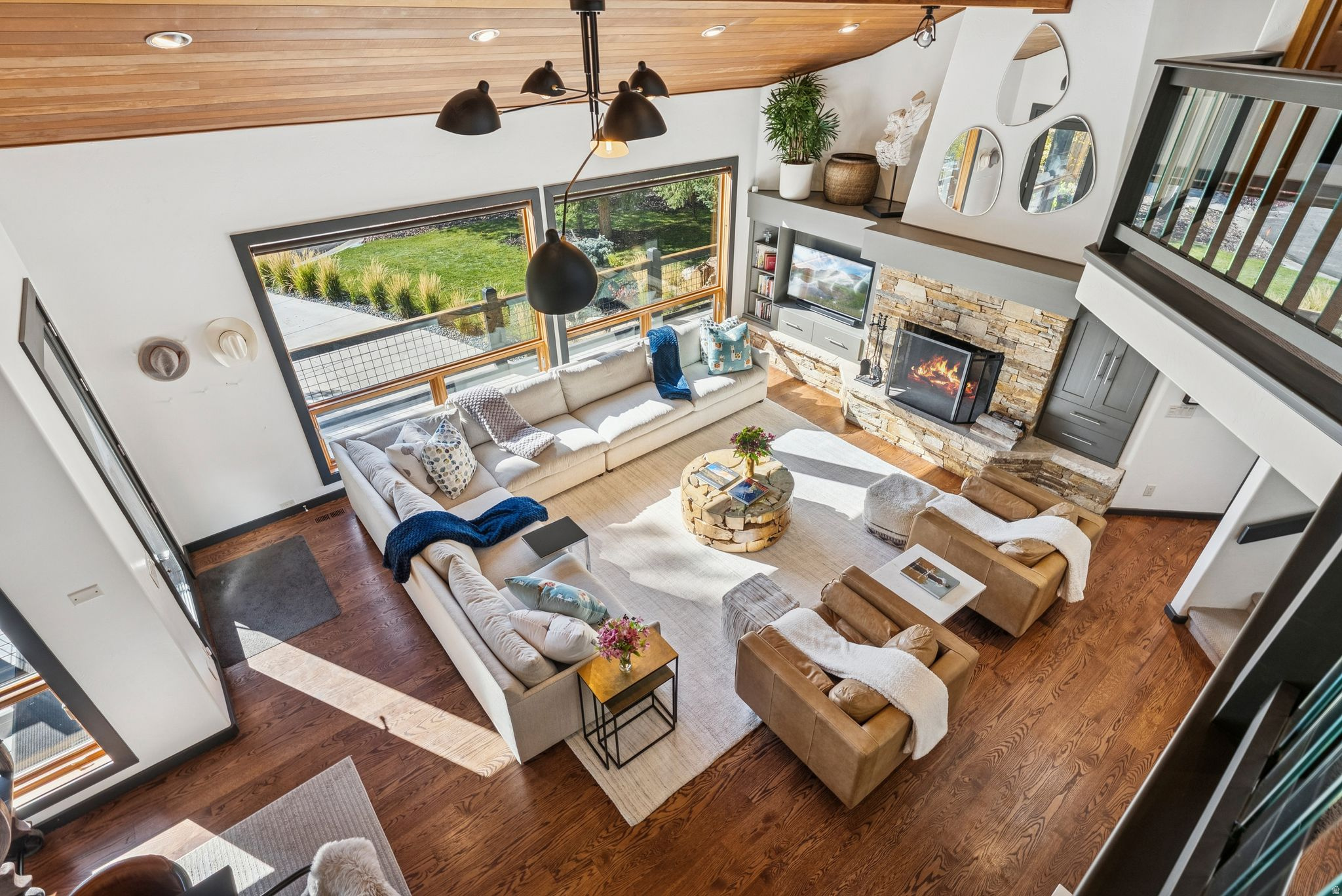 Park City, Utah 84060, United States, 4 Bedrooms Bedrooms, ,3 BathroomsBathrooms,Residential,Active,235044