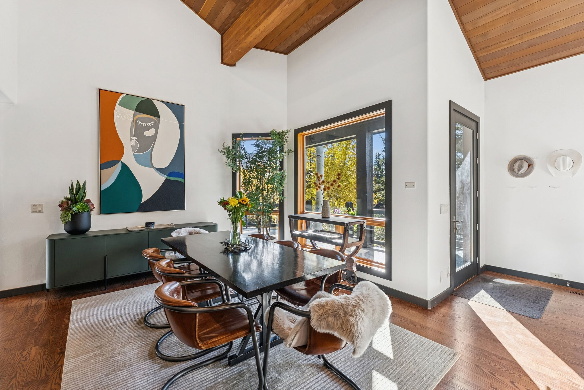 Park City, Utah 84060, United States, 4 Bedrooms Bedrooms, ,3 BathroomsBathrooms,Residential,Active,235044