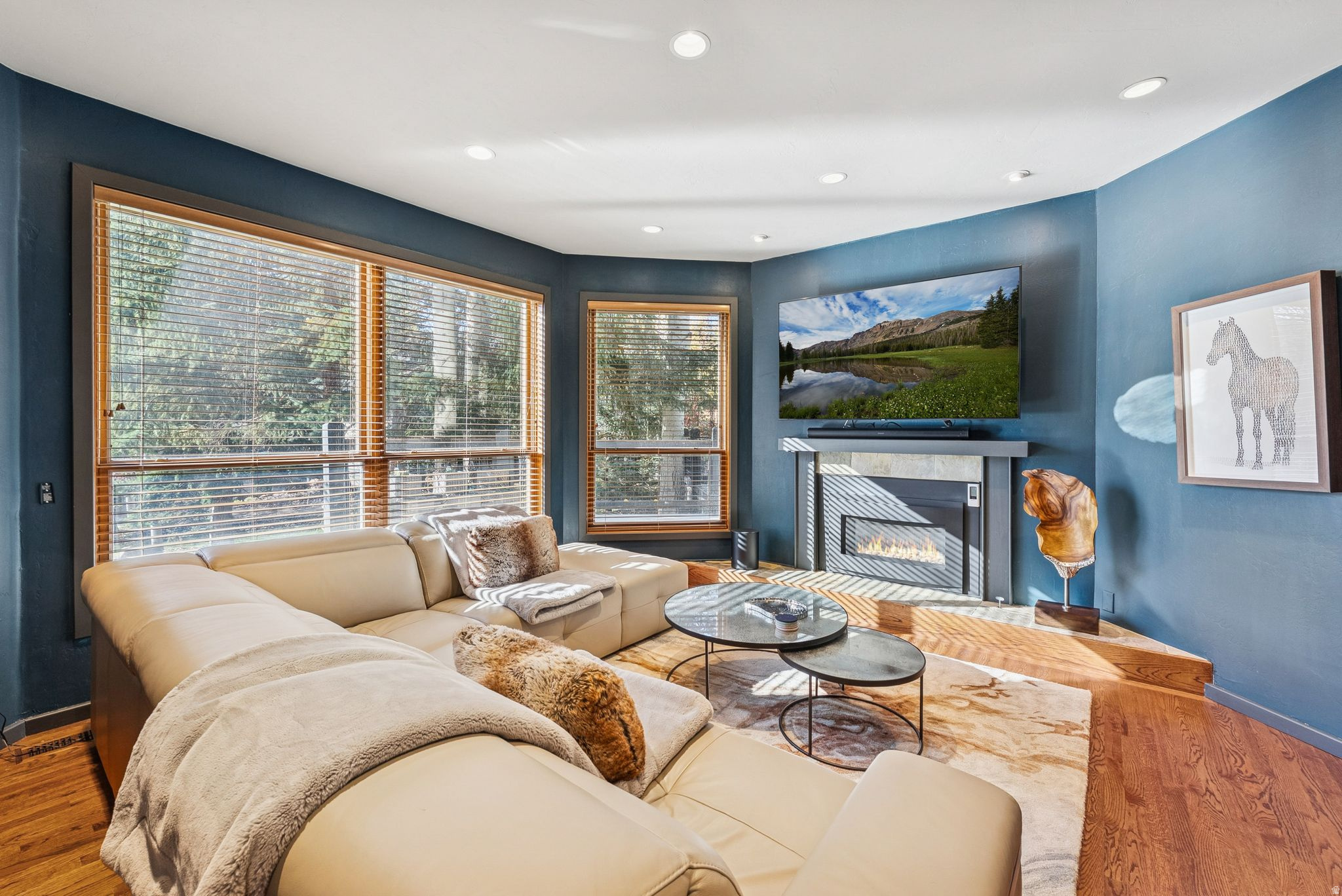 Park City, Utah 84060, United States, 4 Bedrooms Bedrooms, ,3 BathroomsBathrooms,Residential,Active,235044