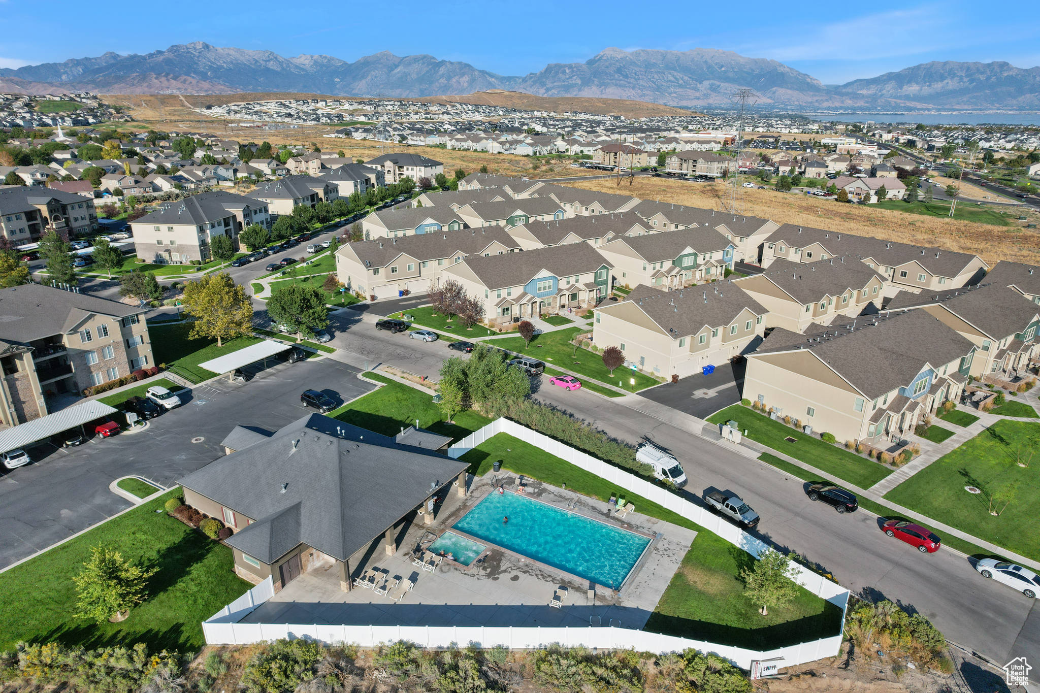 ROCK CREEK CONDO - Residential