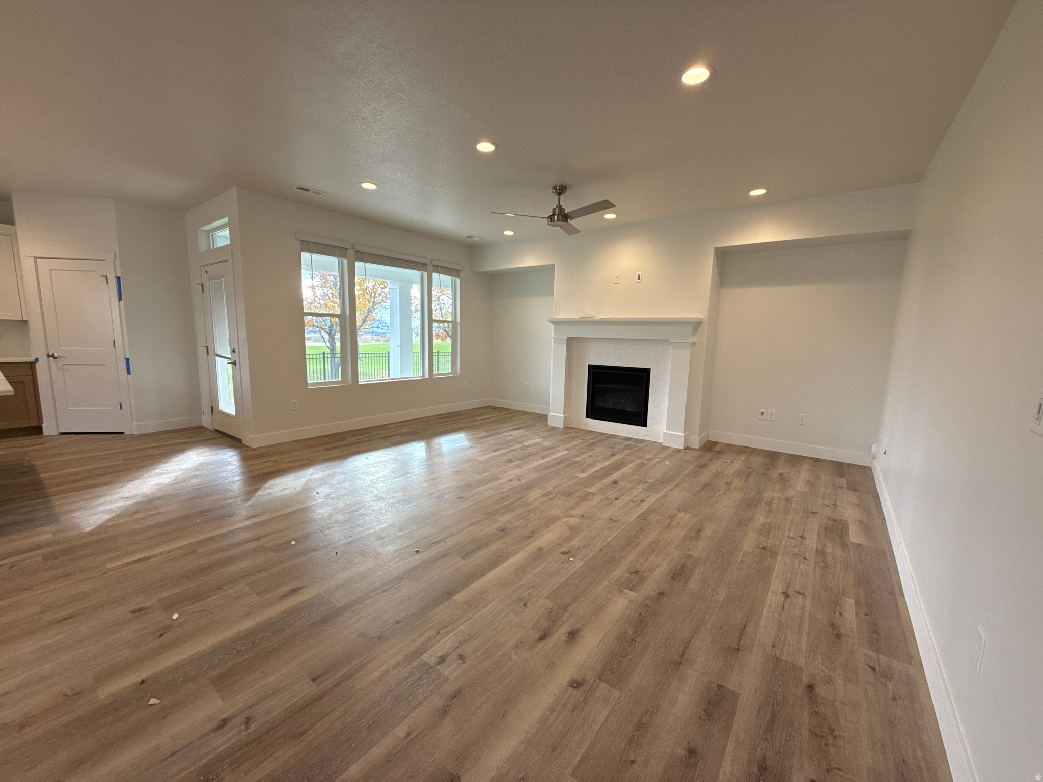 BLUFF VIEW - Residential