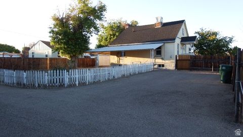 Tiny photo for 209 W 200 S, Vernal, UT 84078 (MLS # 2115788)