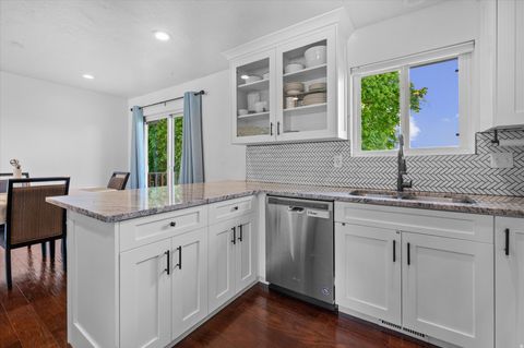 Tiny photo for 1359 N EAST LISA ST E, Layton, UT 84040 (MLS # 2154263)
