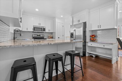 Tiny photo for 1359 N EAST LISA ST E, Layton, UT 84040 (MLS # 2154263)