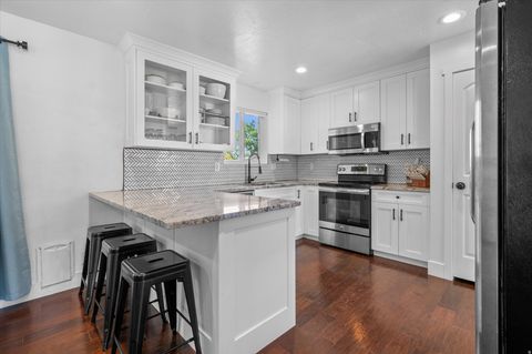 Tiny photo for 1359 N EAST LISA ST E, Layton, UT 84040 (MLS # 2154263)