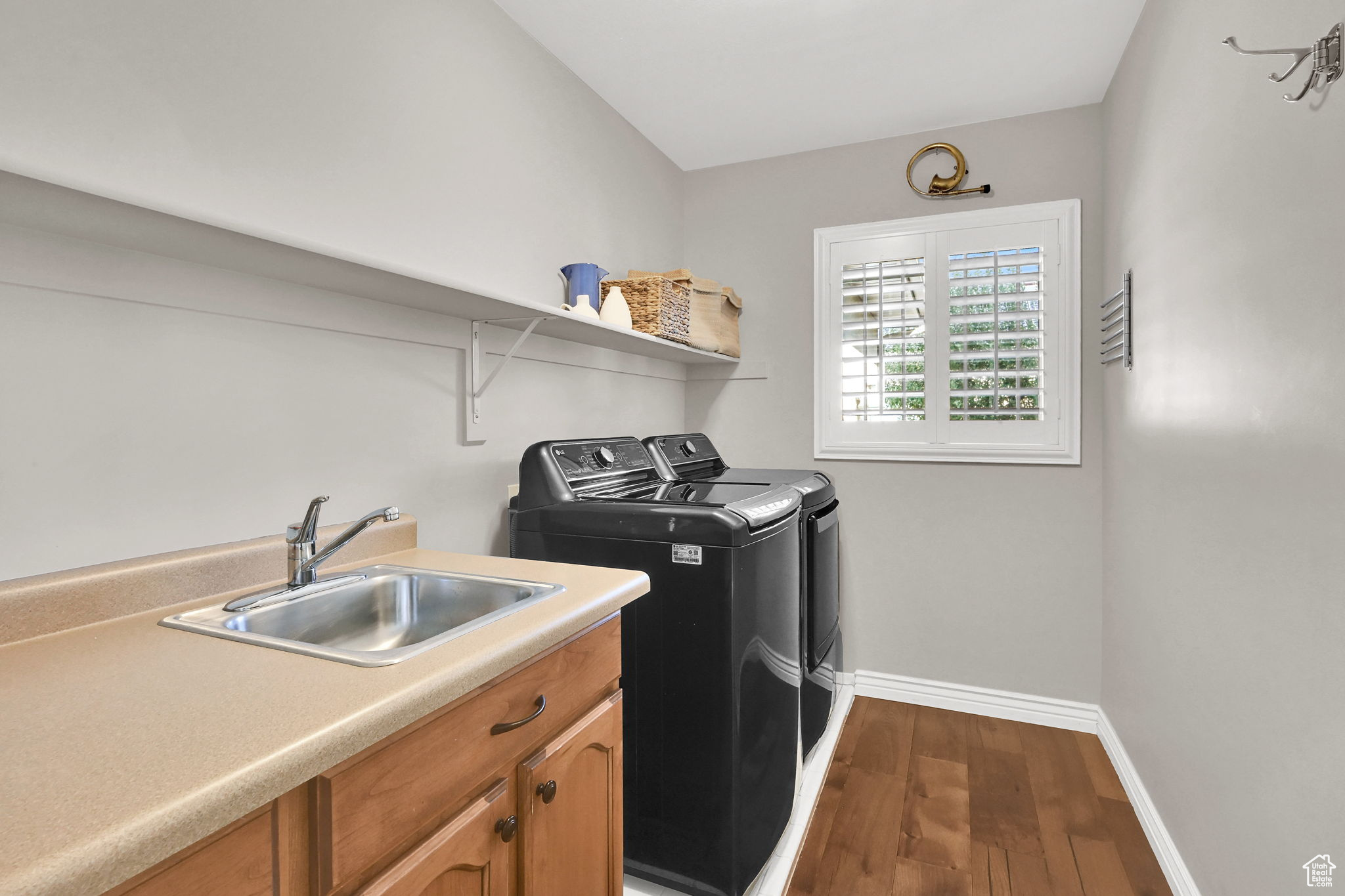 COLD WATER CREEK - Residential