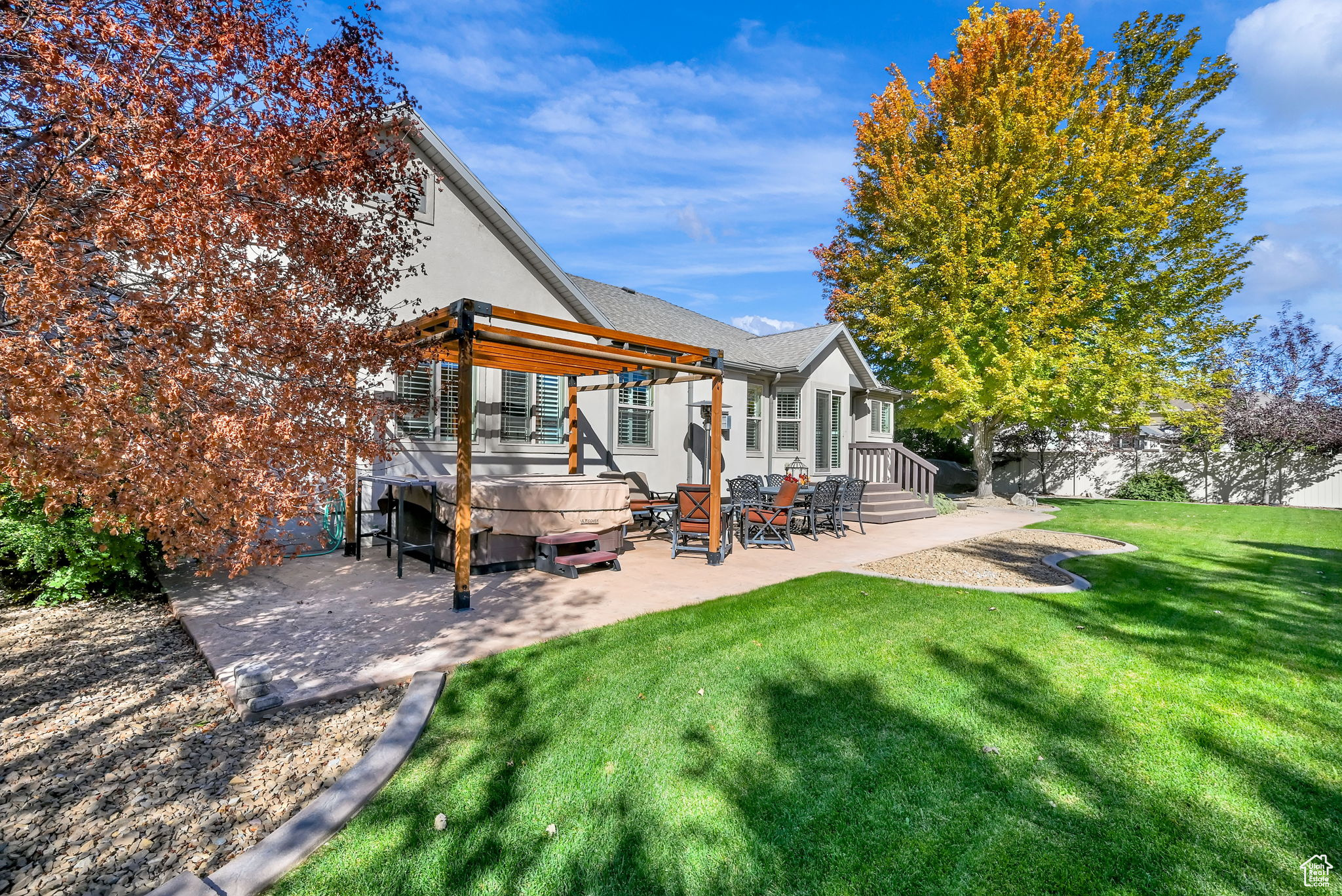 COLD WATER CREEK - Residential