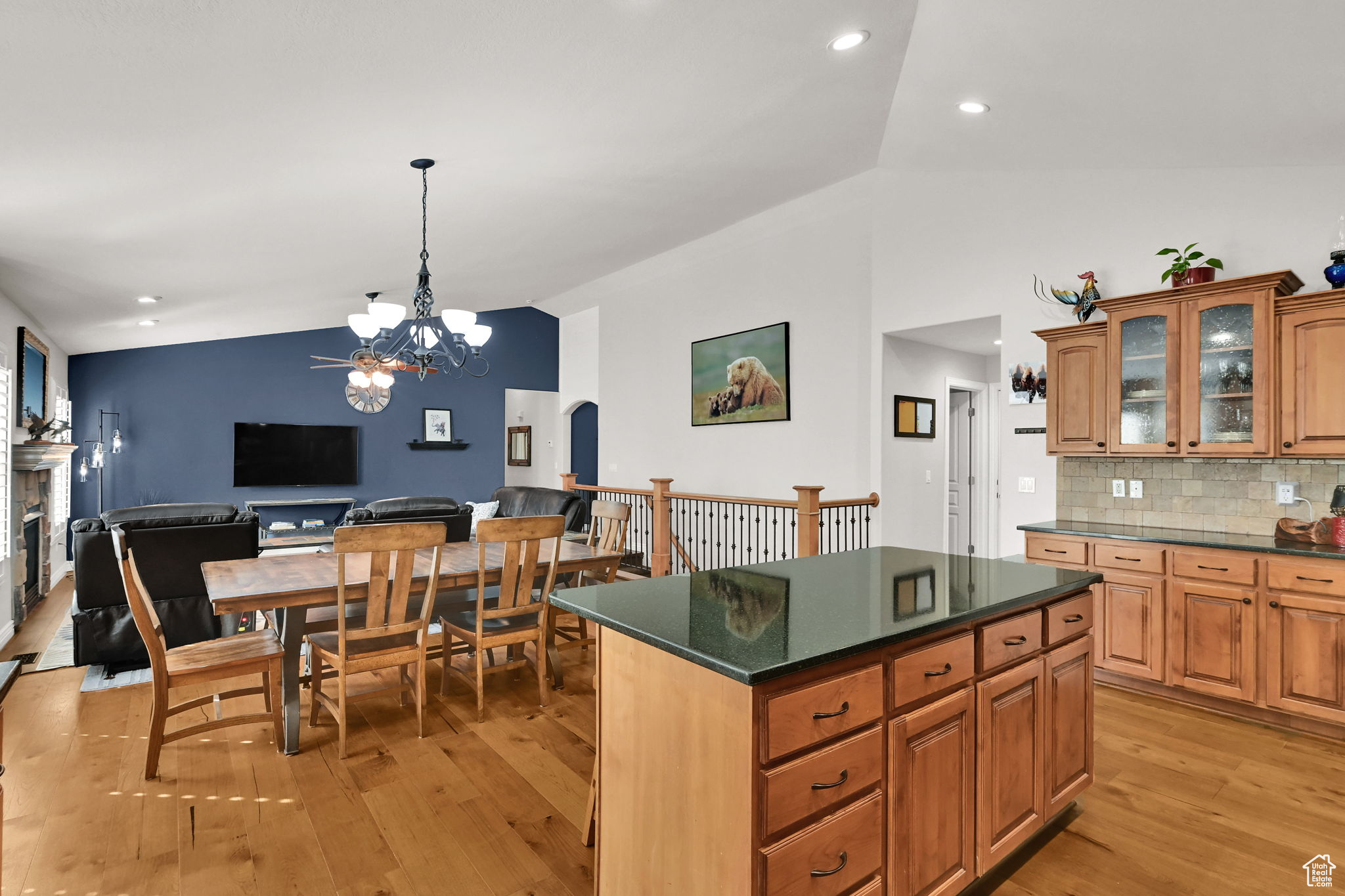 COLD WATER CREEK - Residential