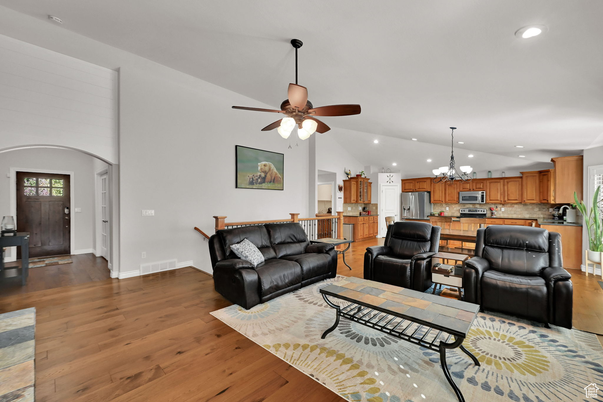 COLD WATER CREEK - Residential