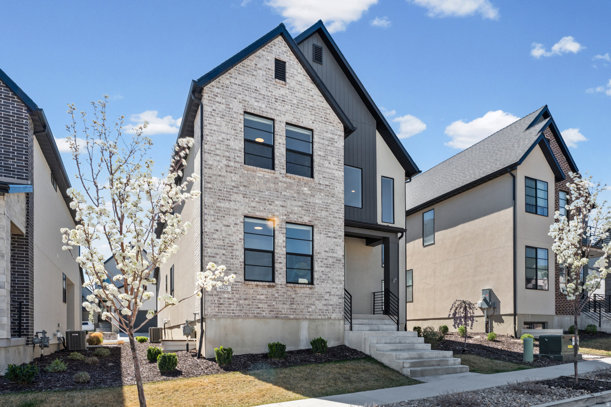 HOLBROOK FARMS - Residential