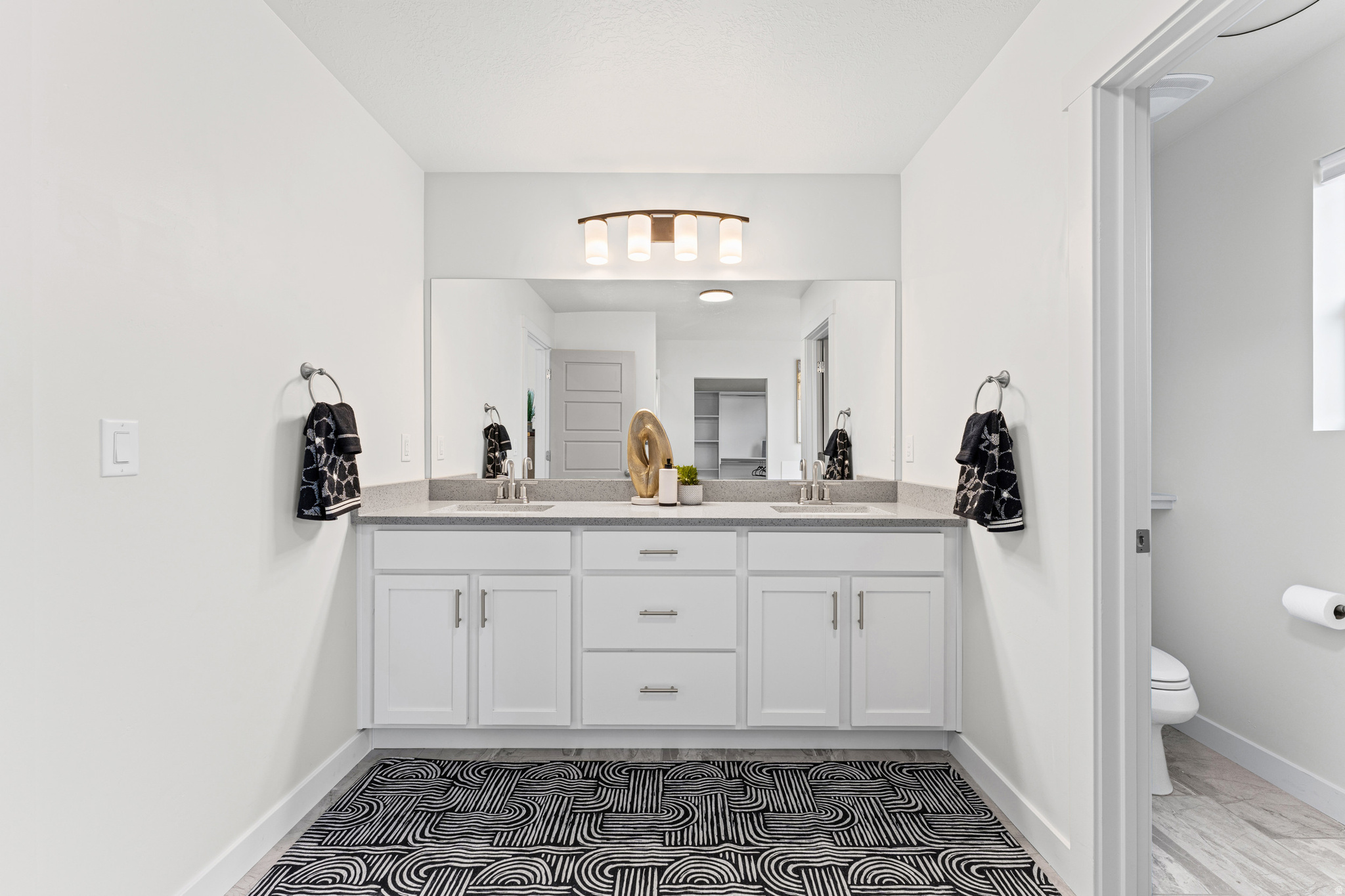 HOLBROOK FARMS - Residential