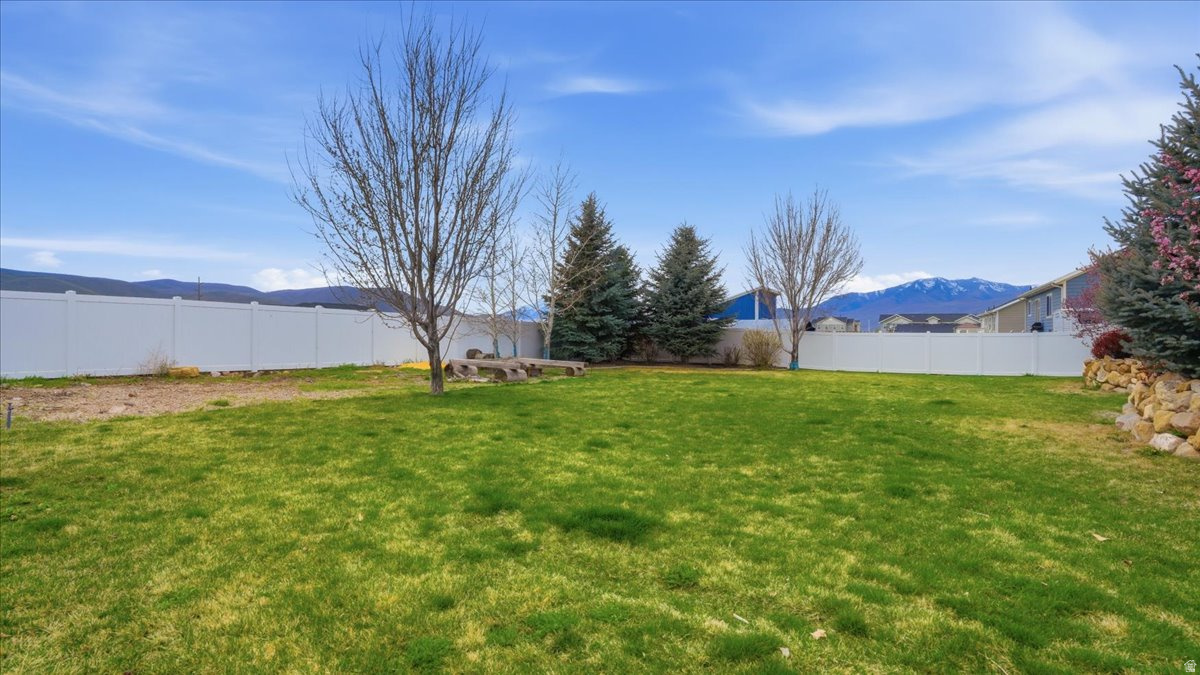 MAJESTIC MOUNTAIN AC - Residential