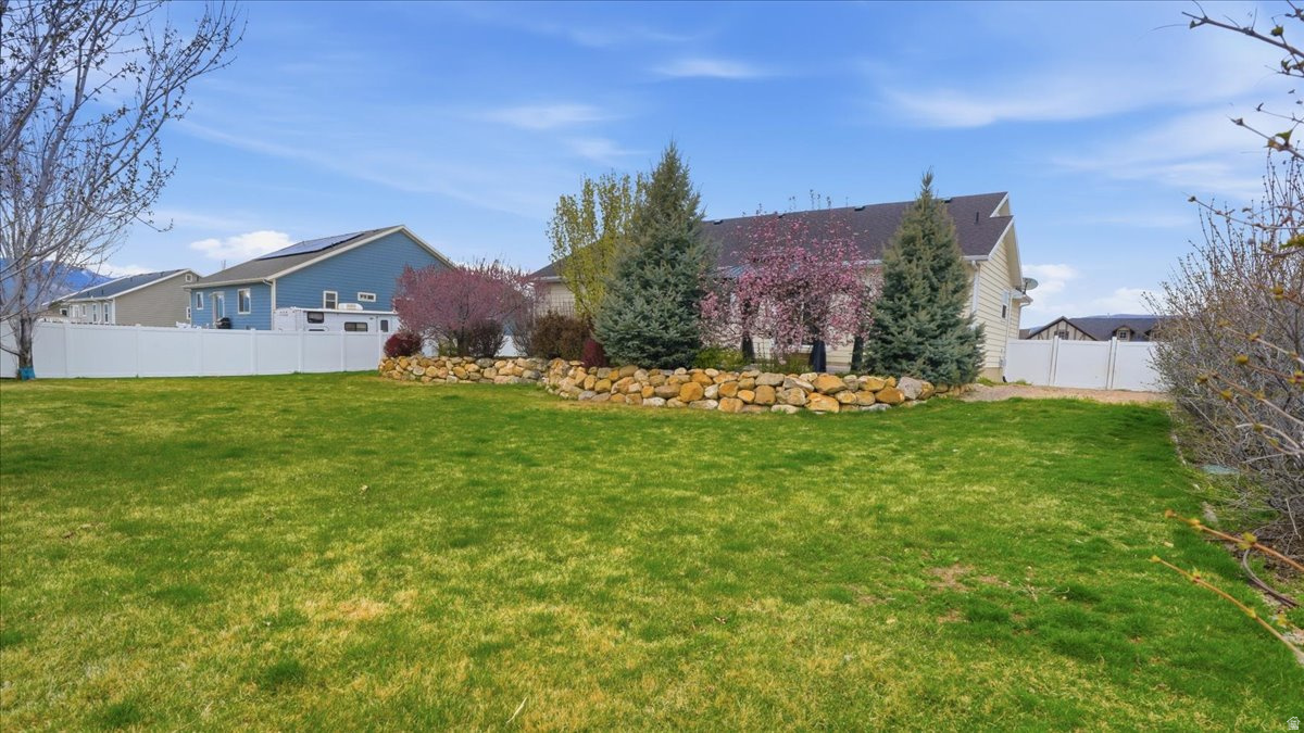 MAJESTIC MOUNTAIN AC - Residential