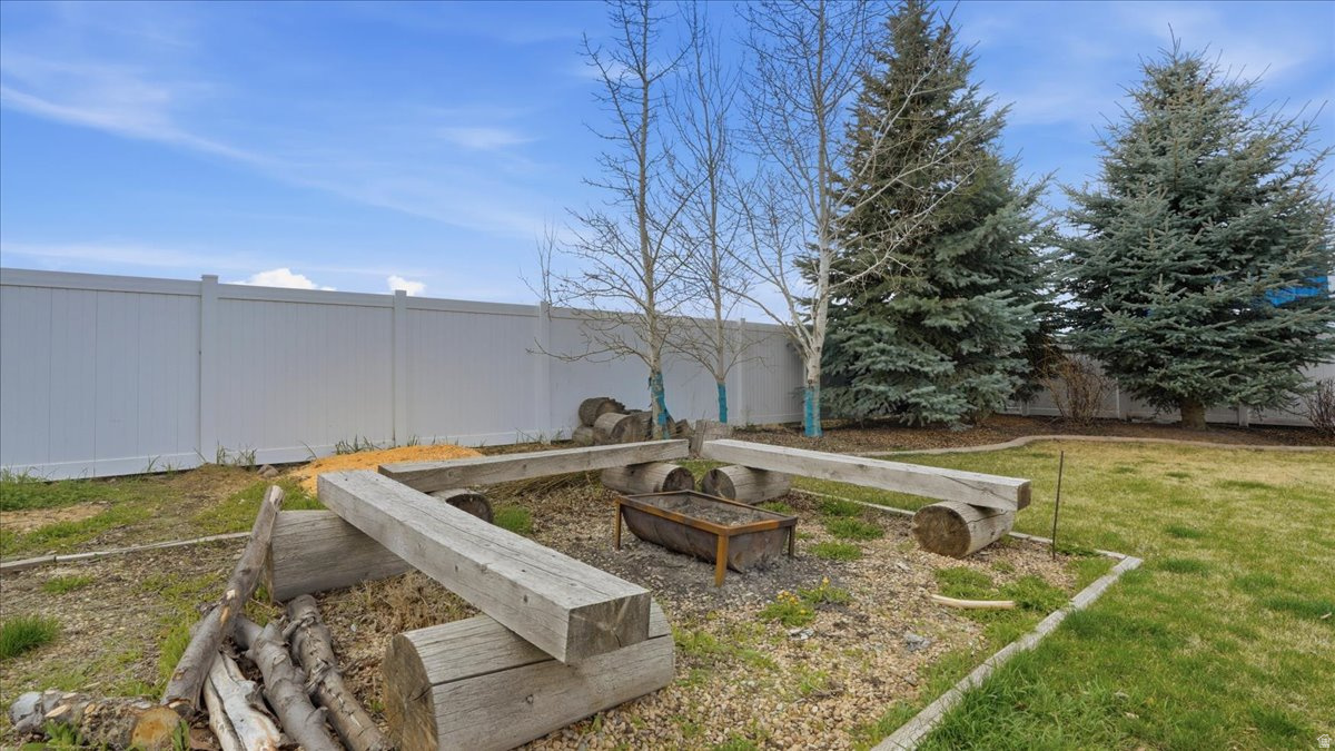 MAJESTIC MOUNTAIN AC - Residential