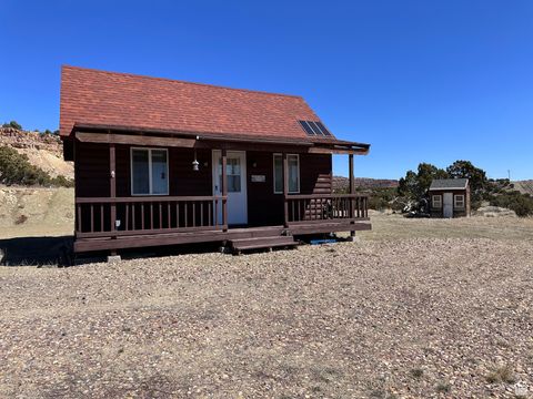 MLS: 2055293
