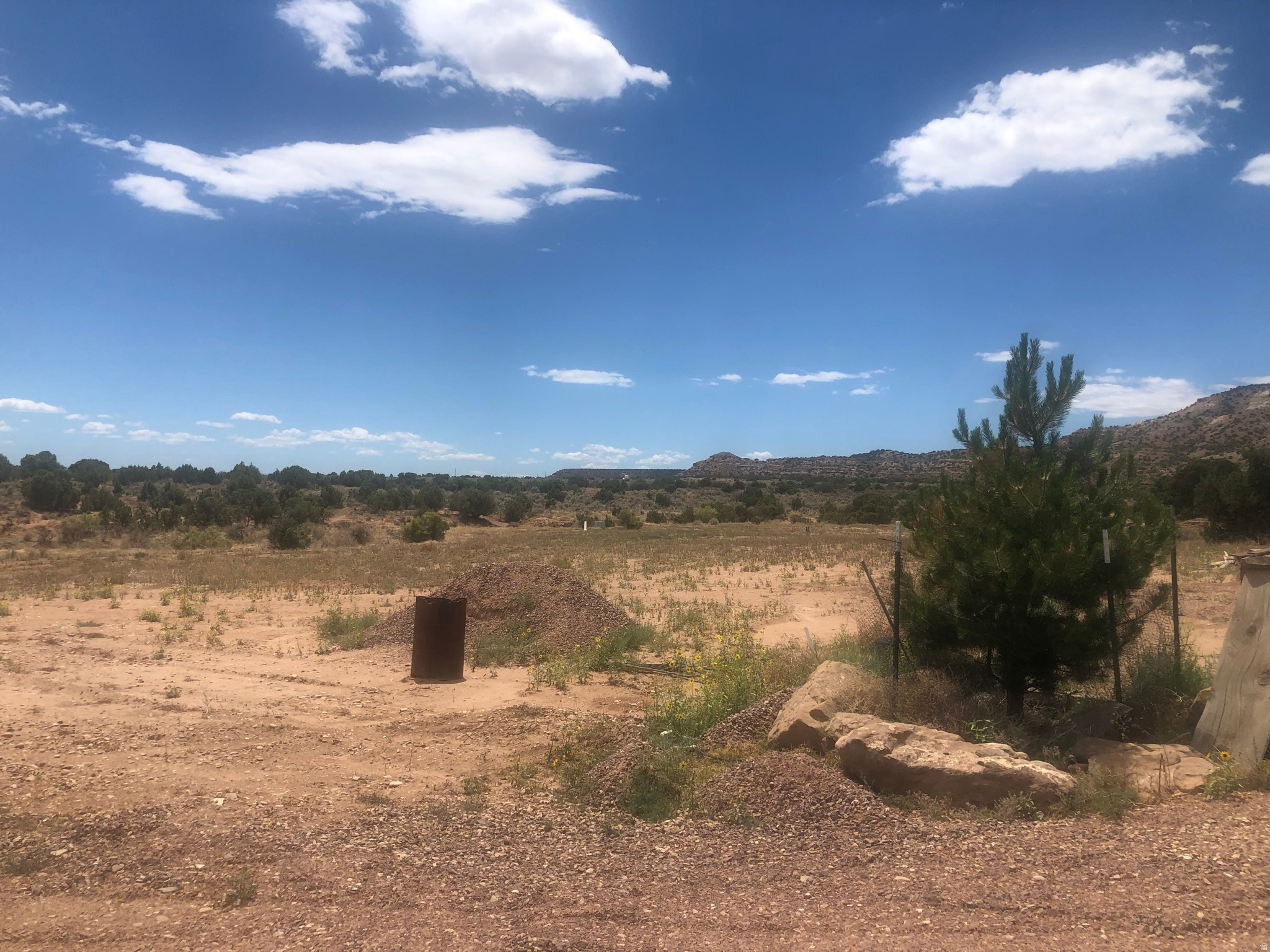 CEDAR VIEW PRPTIES - Land