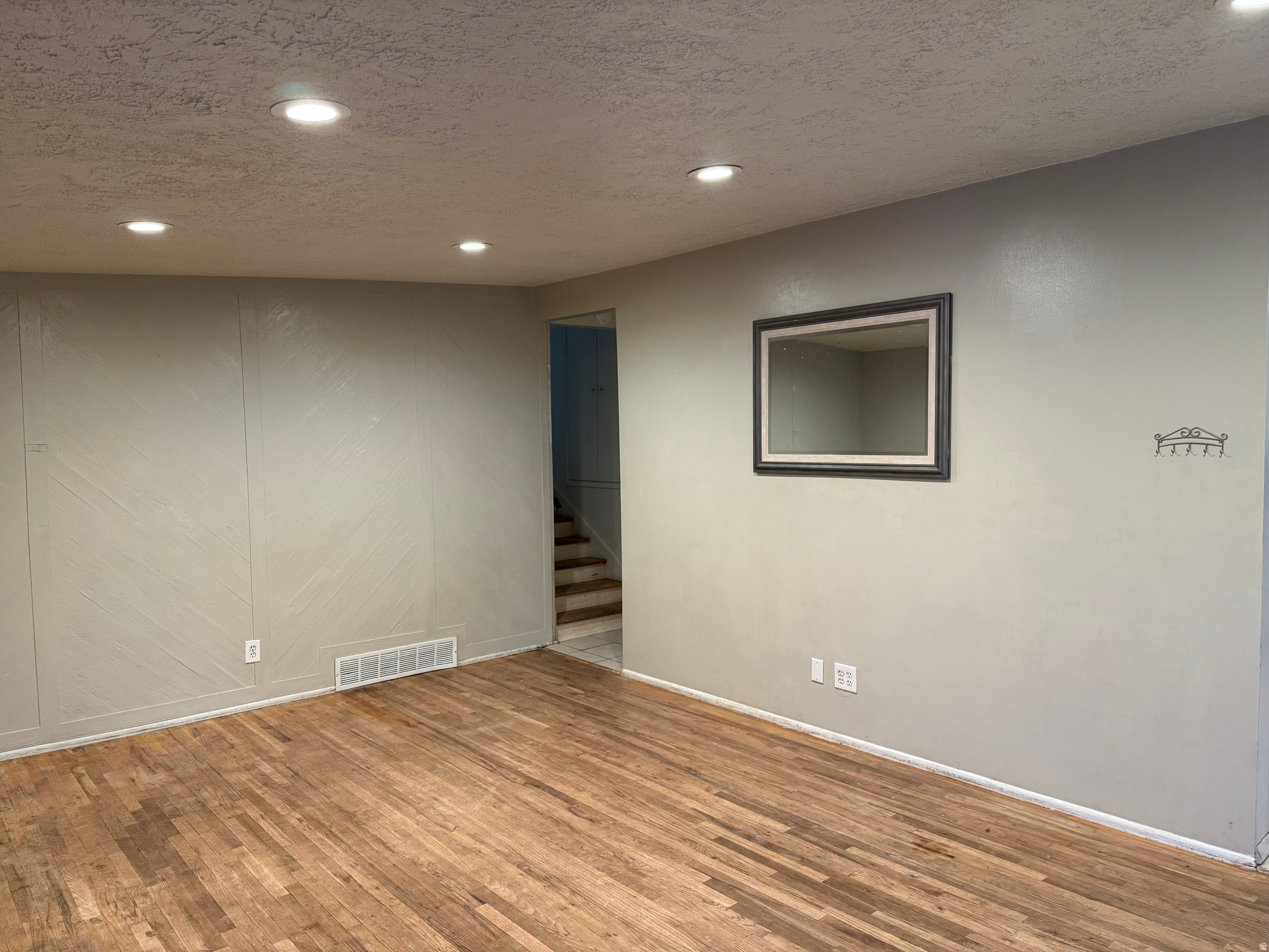 ROLLING MEADOWS - Residential