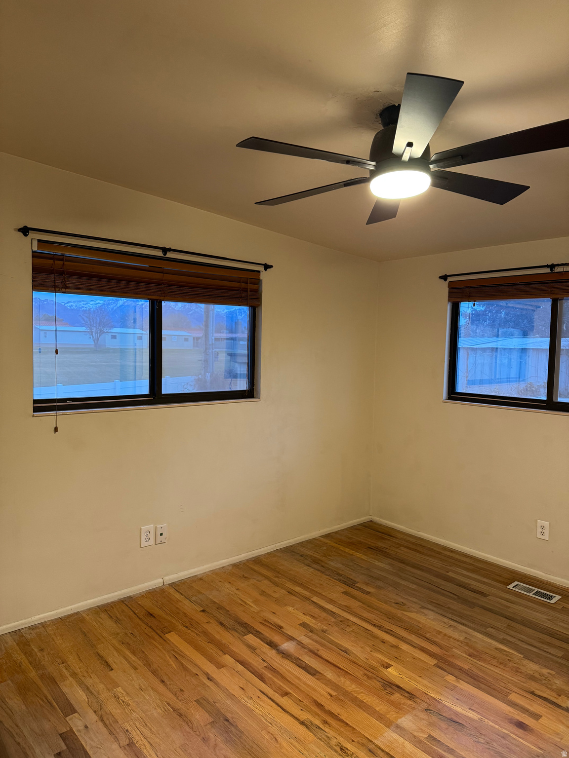 ROLLING MEADOWS - Residential