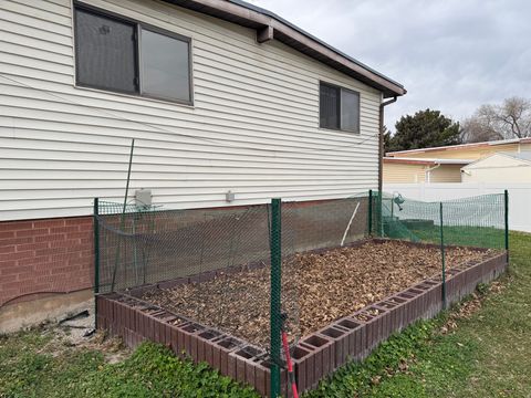 Tiny photo for 3951 S SOUTHBOURNE WAY W, West Valley City, UT 84119 (MLS # 2128001)