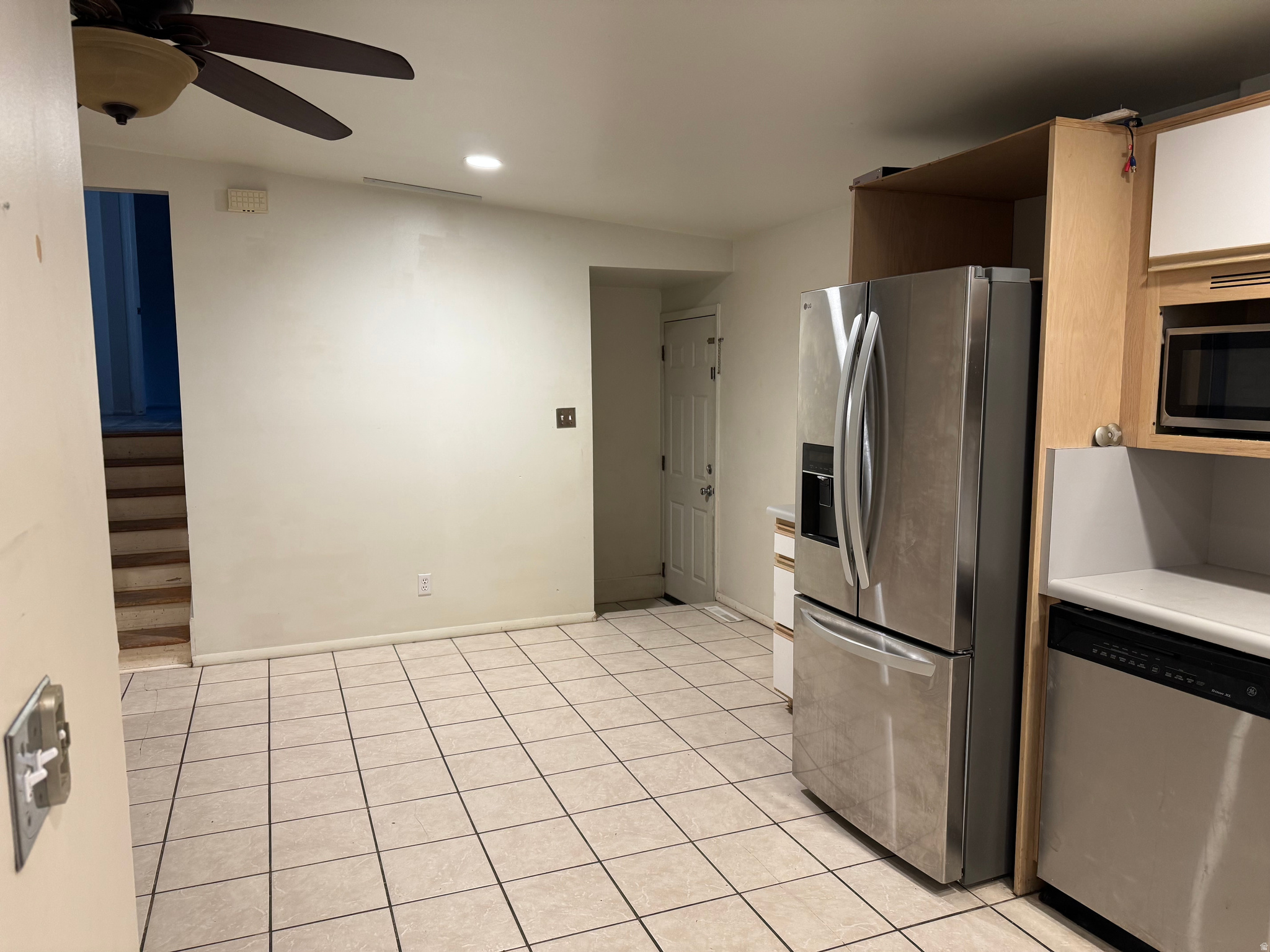 ROLLING MEADOWS - Residential