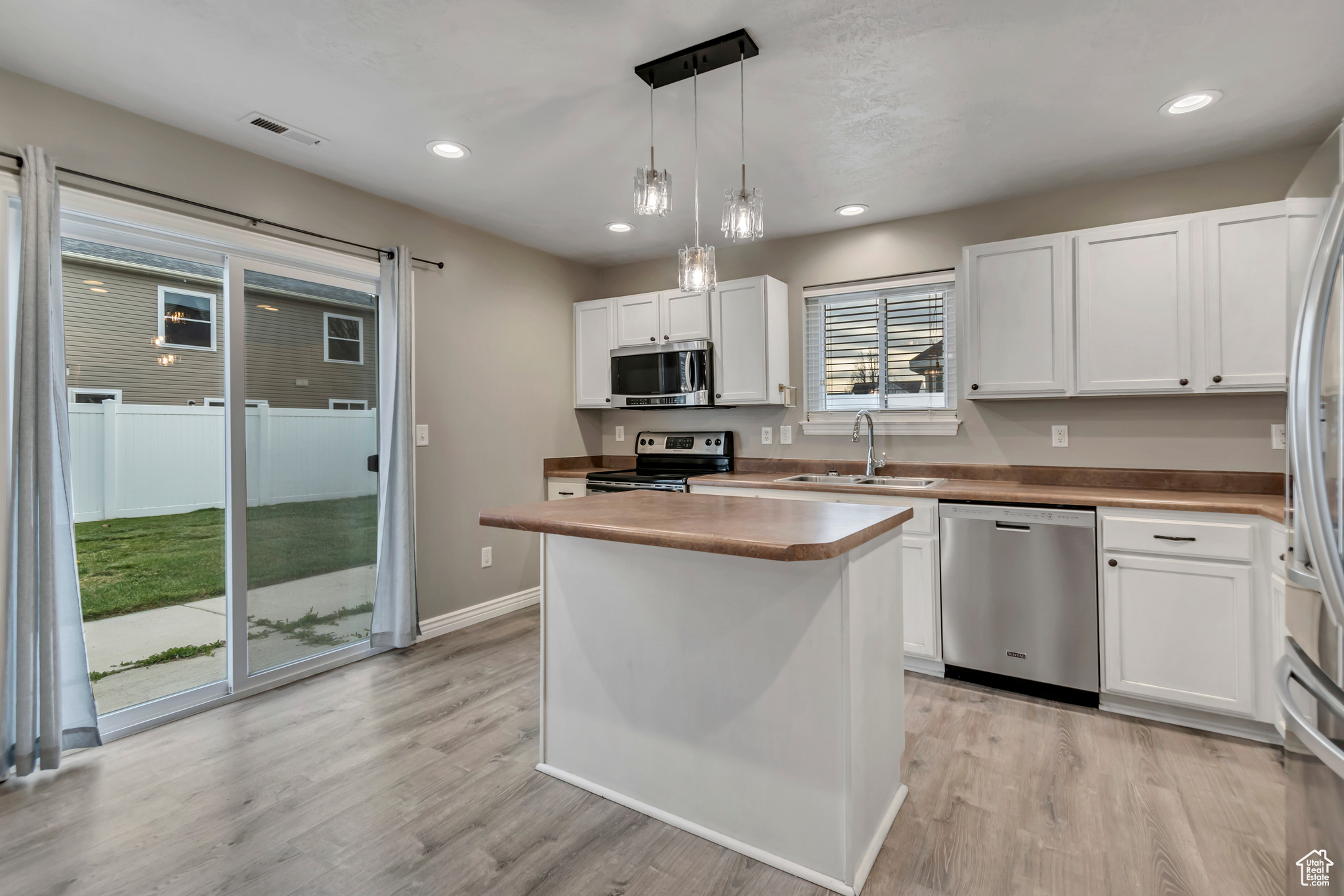2206 E Loch Lomond Dr, Saratoga Springs, Utah image 8