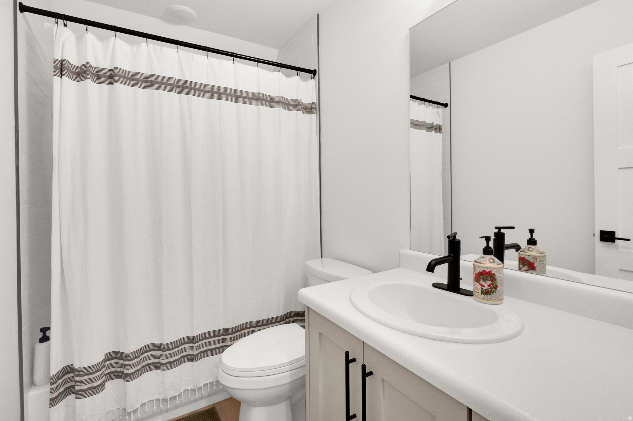 MEADOWS - Residential