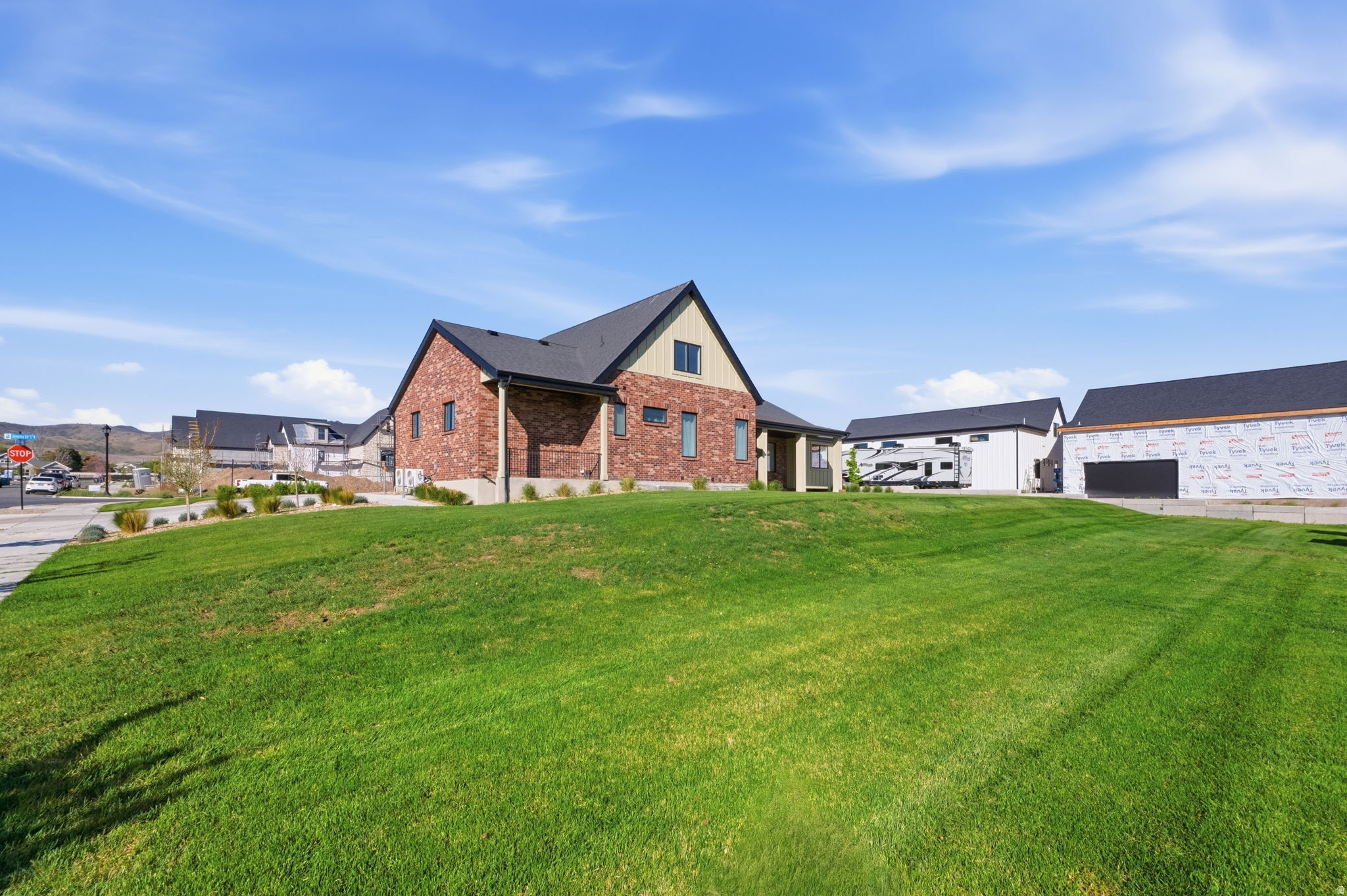 MEADOWS - Residential