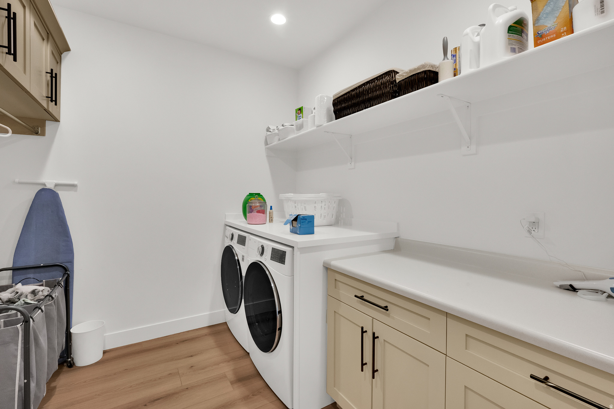 MEADOWS - Residential