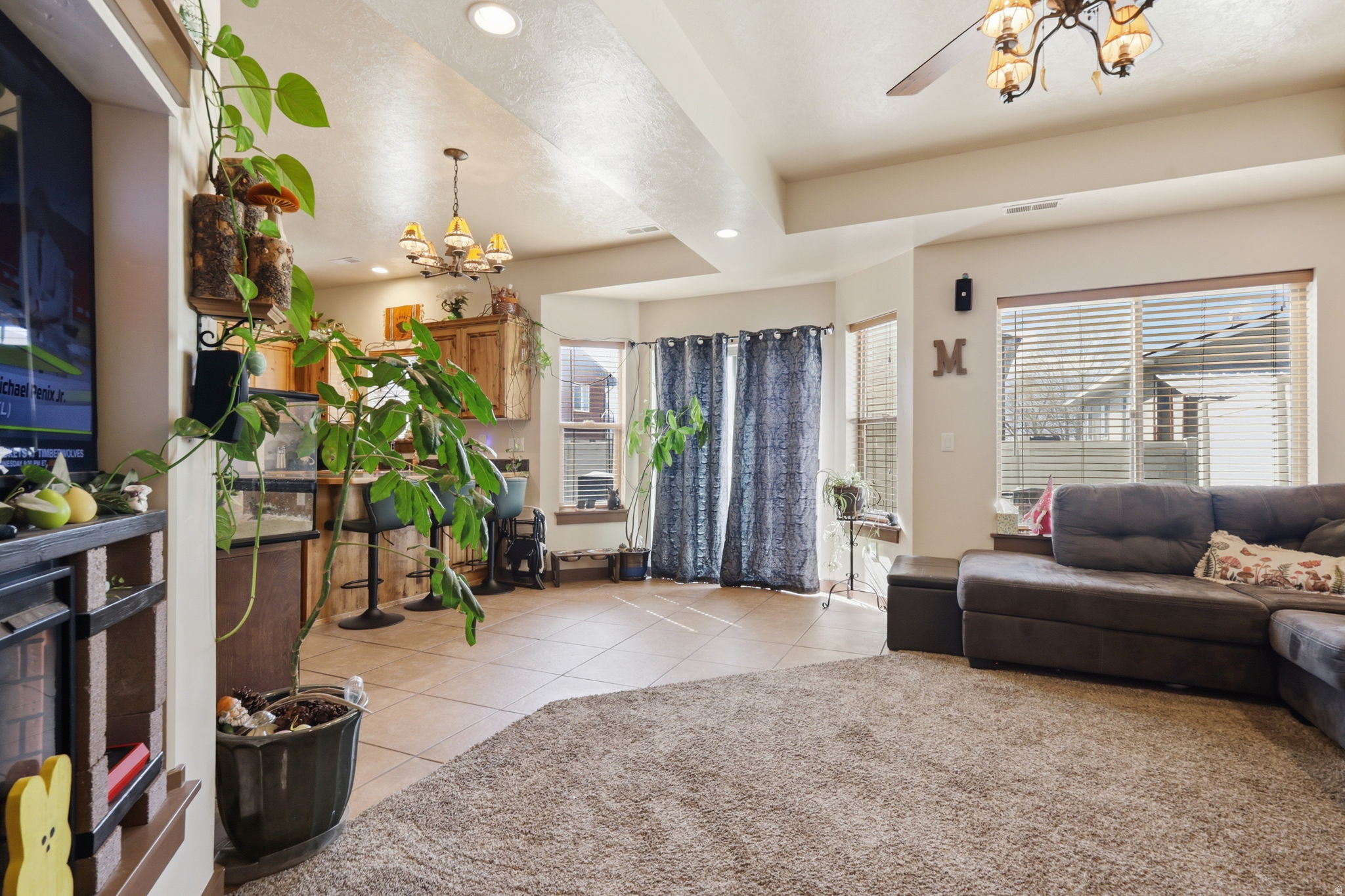 COUNTRY MEADOW TOWNHOMES - Residential