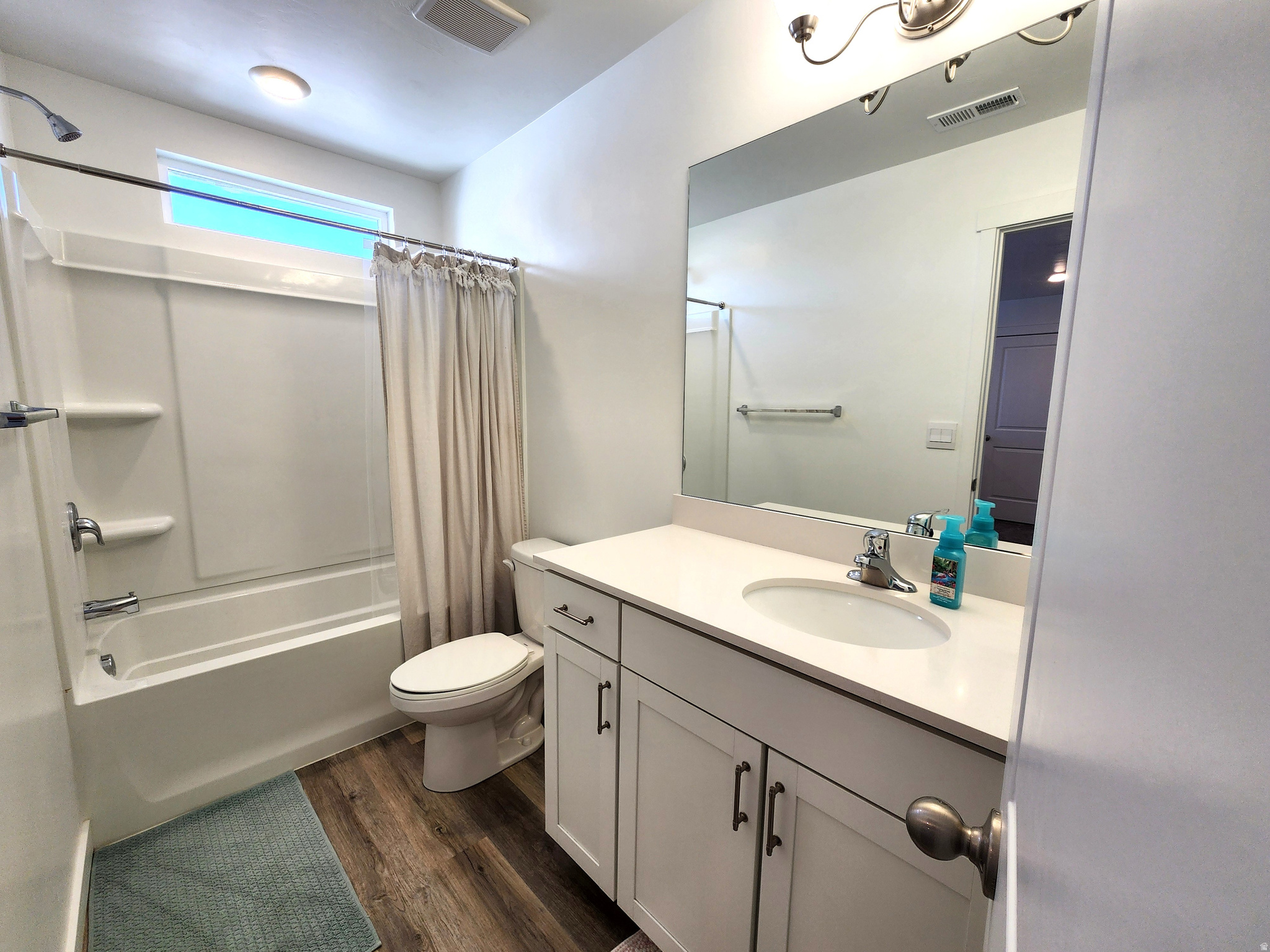 EAGLE POINT - Residential