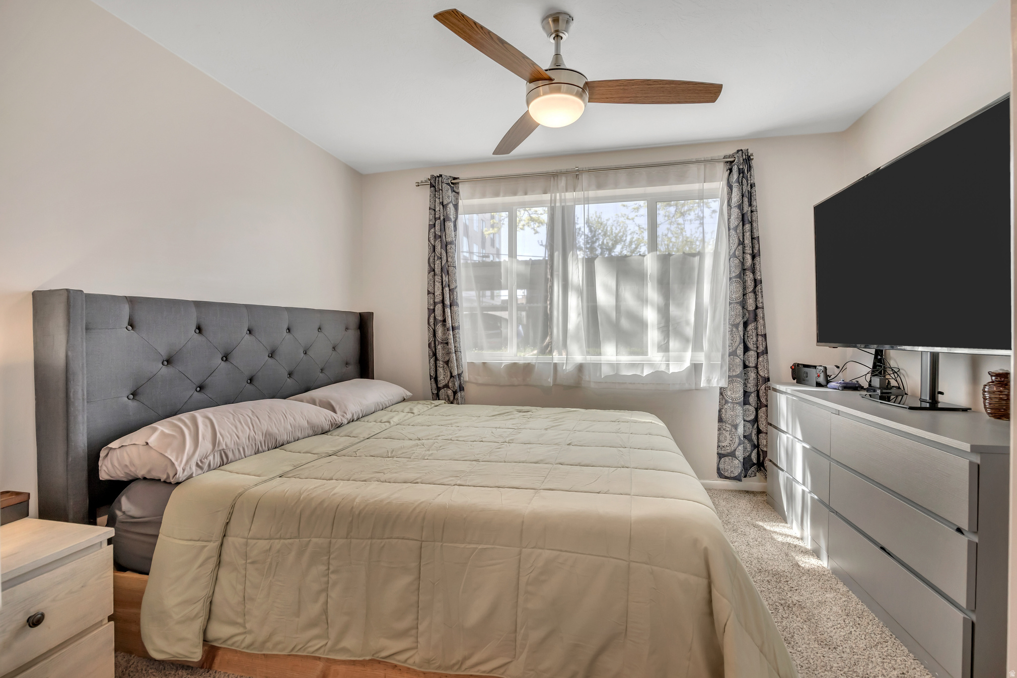 IVY TERRACE - Residential