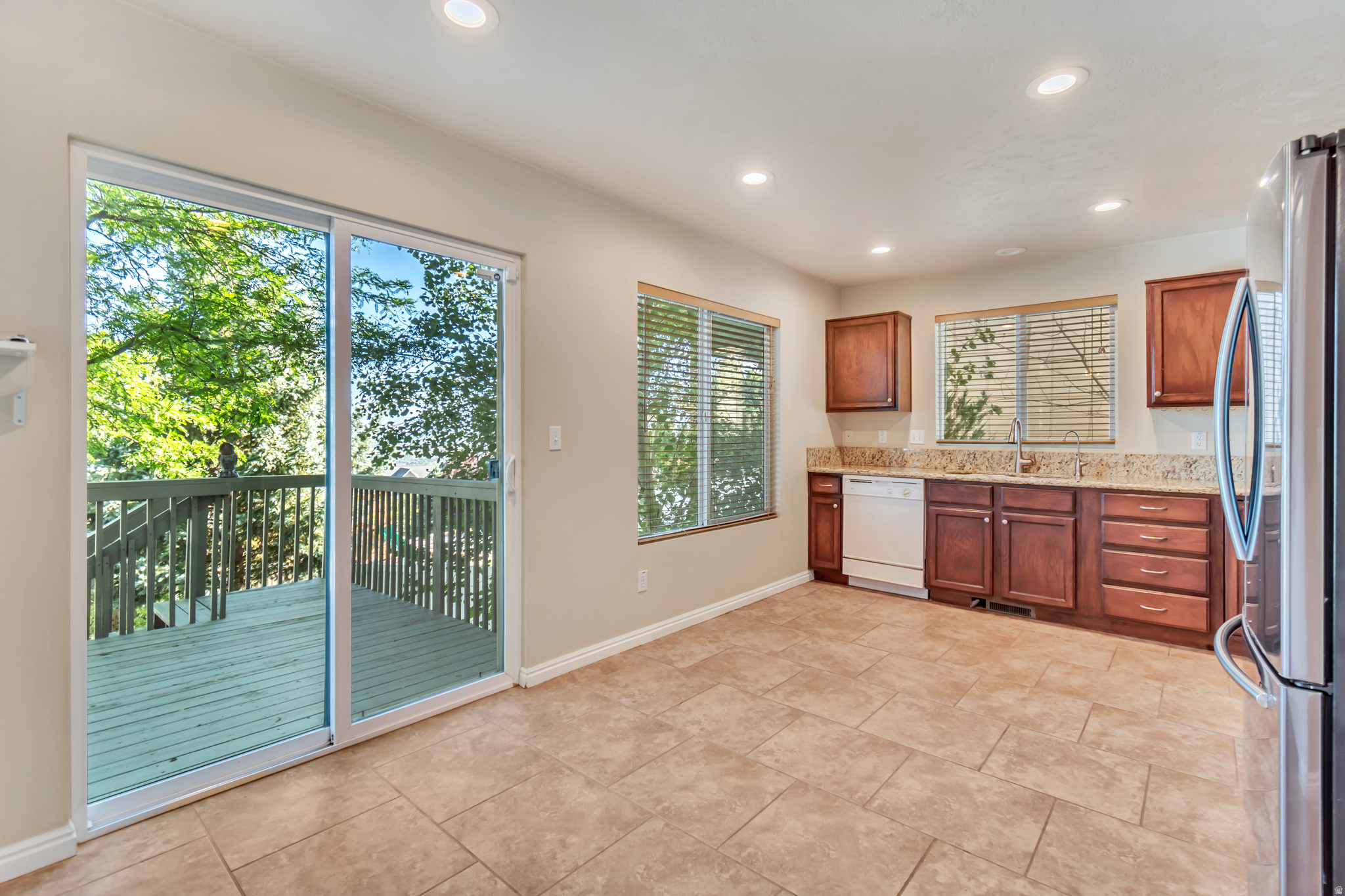 CENTENNIAL HEIGHTS - Residential