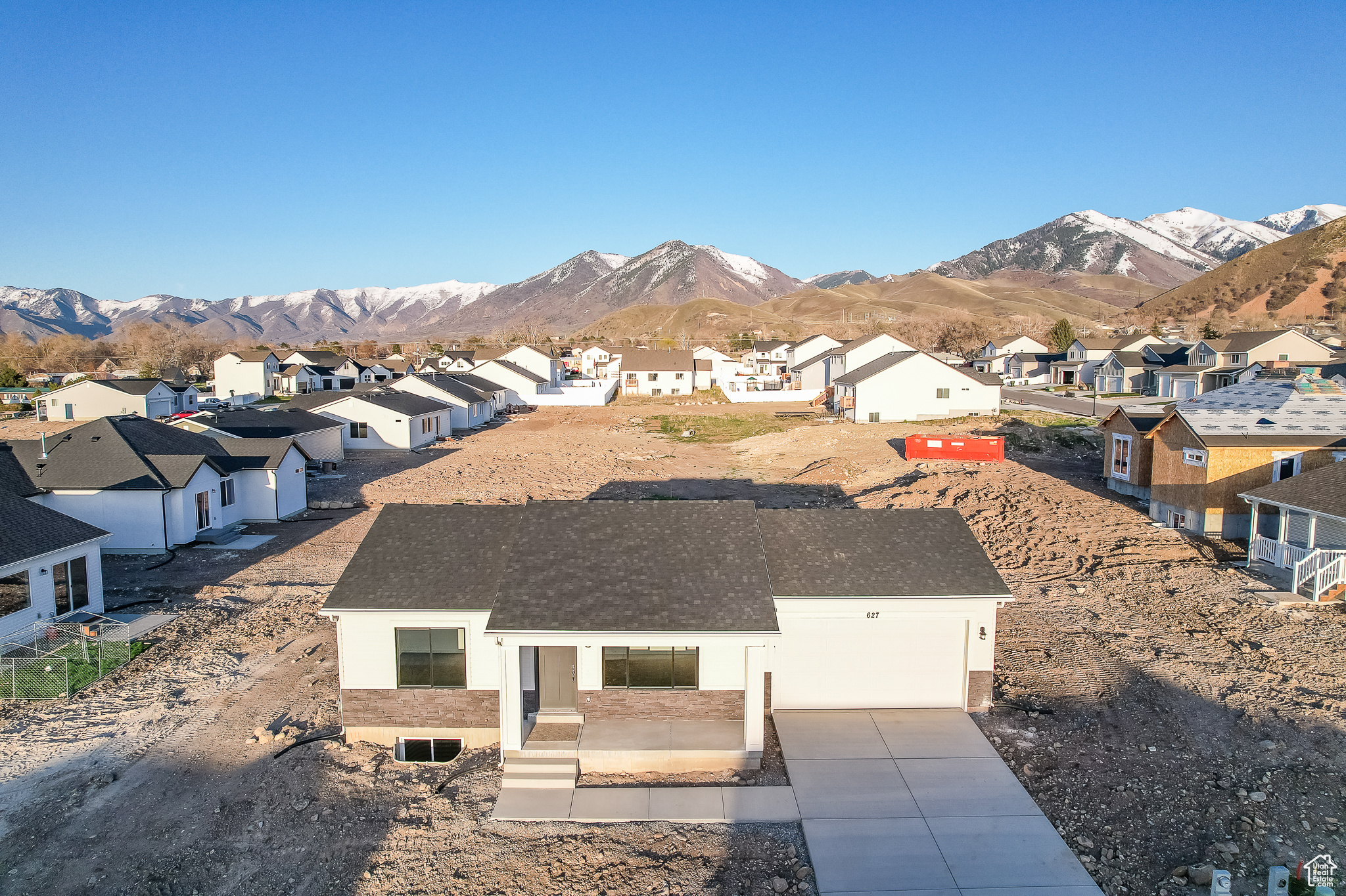 DESERET HIGHLANDS - Residential