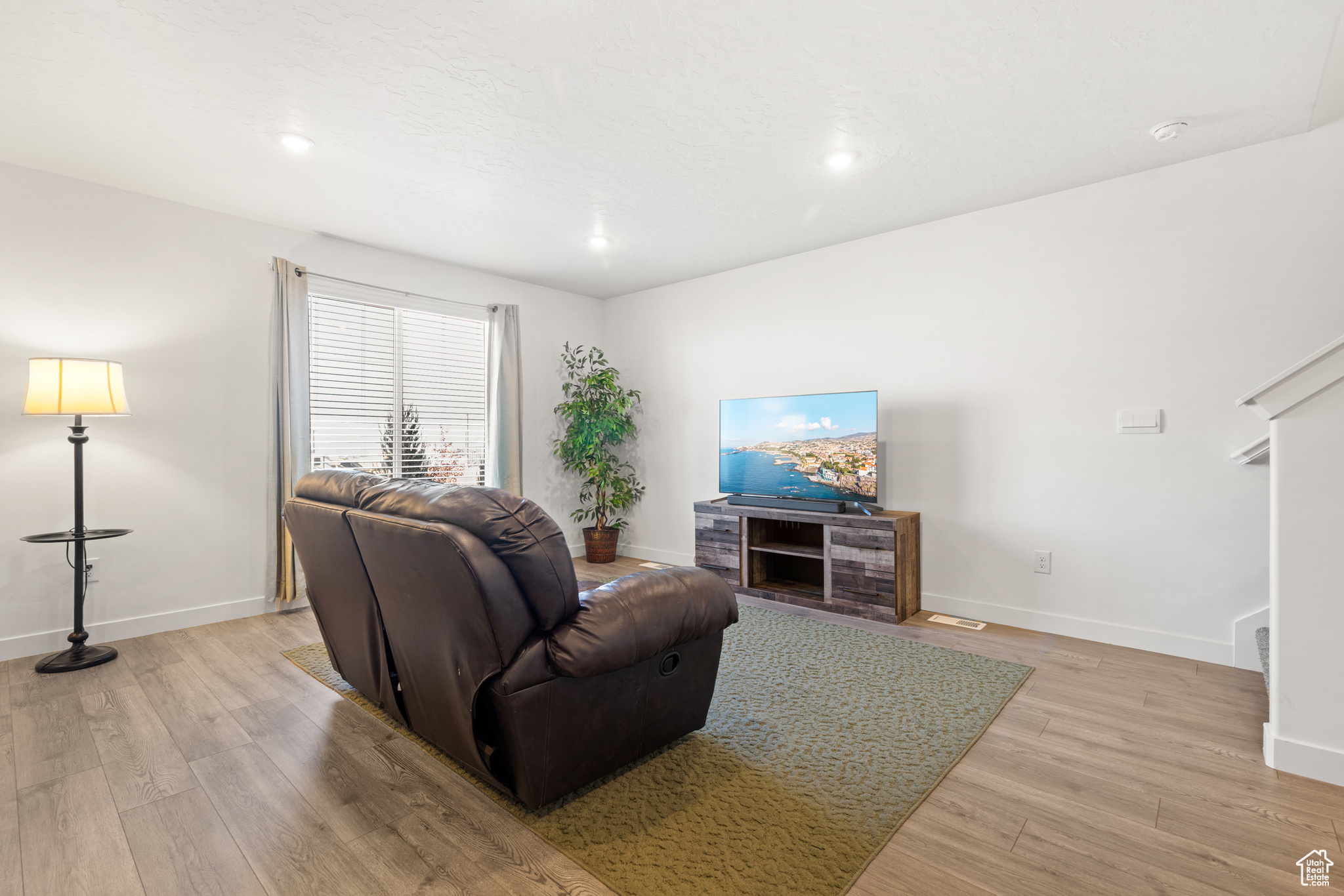 WESTERN ACRES - Residential