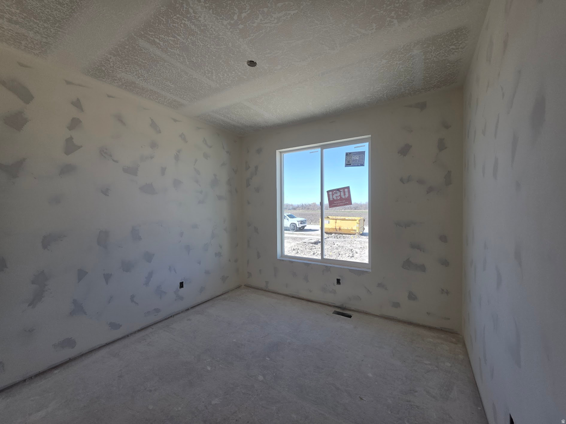 ESTATES AT RIVERVIEW - Residential