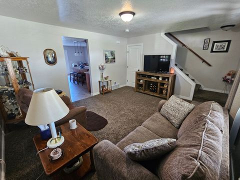 Tiny photo for 481 E 1080 S, Roosevelt, UT 84066 (MLS # 2136022)