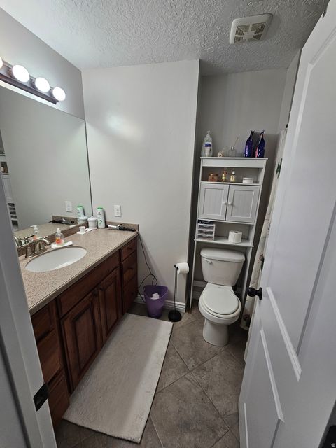 Tiny photo for 481 E 1080 S, Roosevelt, UT 84066 (MLS # 2136022)