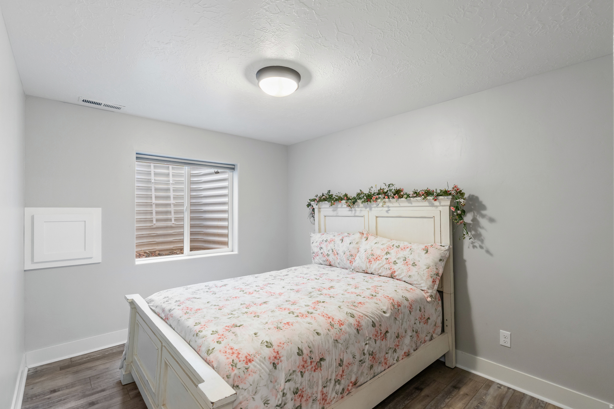 EQUESTRIAN POINTE - Residential