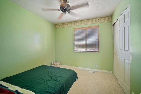 Tiny photo for 450 N 200 E, Bountiful, UT 84010 (MLS # 2168462)