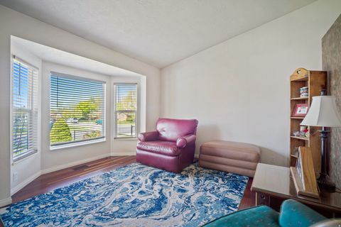Tiny photo for 450 N 200 E, Bountiful, UT 84010 (MLS # 2168462)