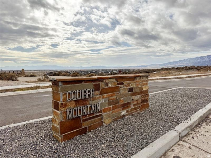 OQUIRRH MOUNTAIN RANCH - Residential