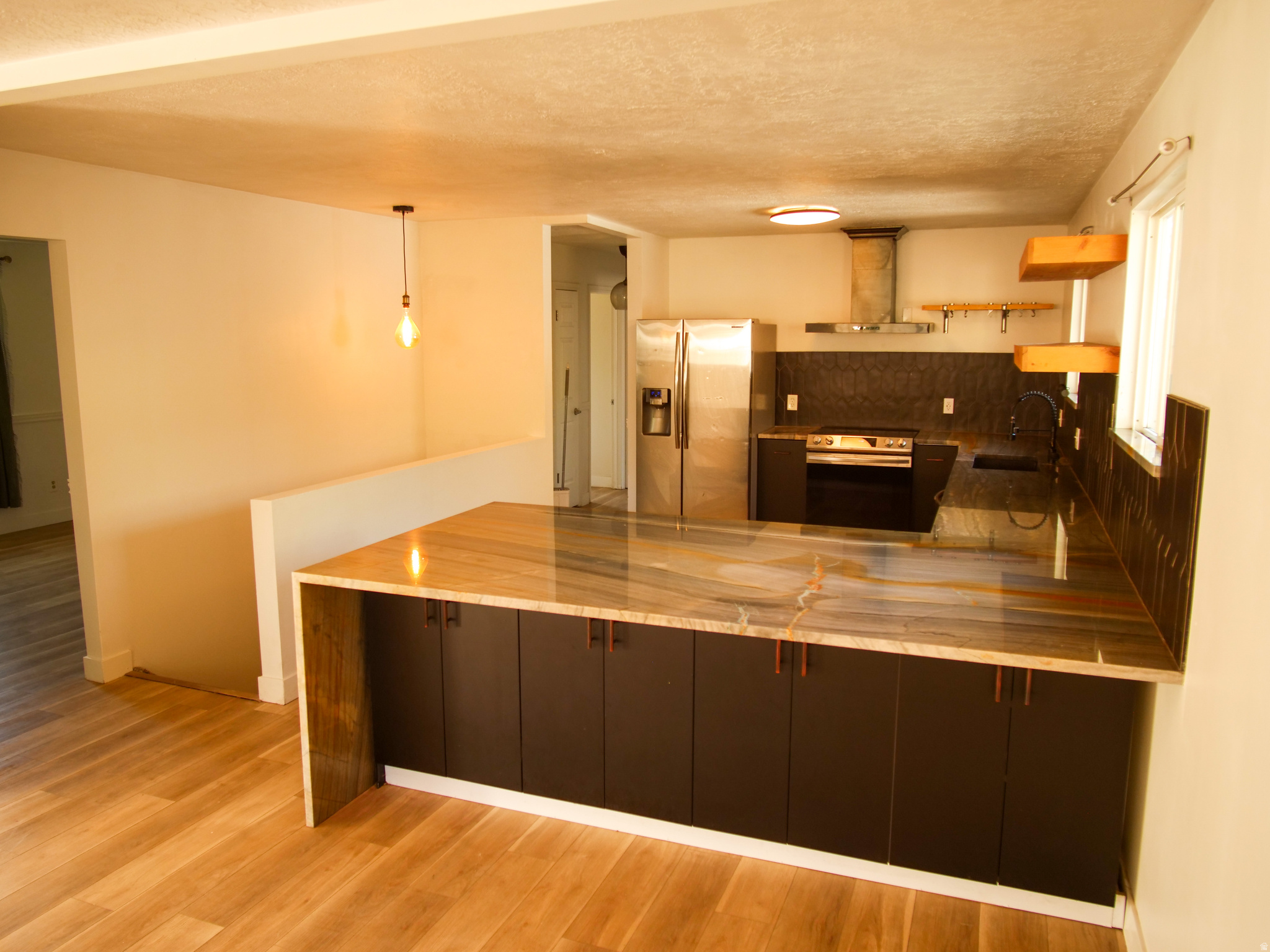 WILLOW VIEW - Residential