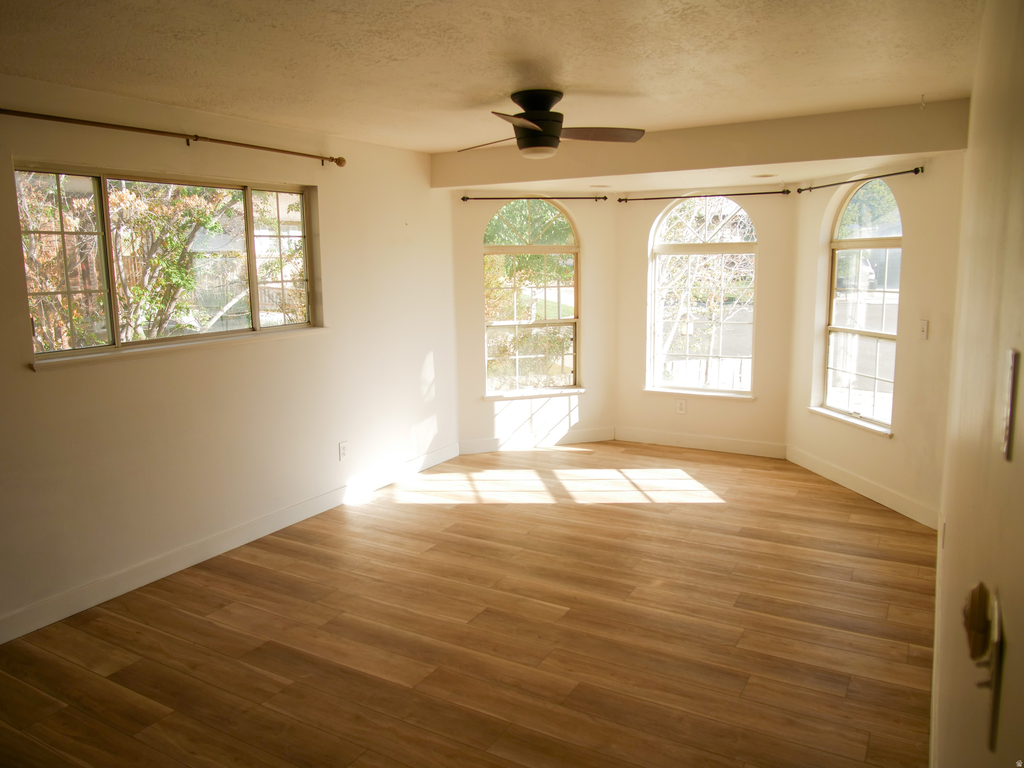 WILLOW VIEW - Residential