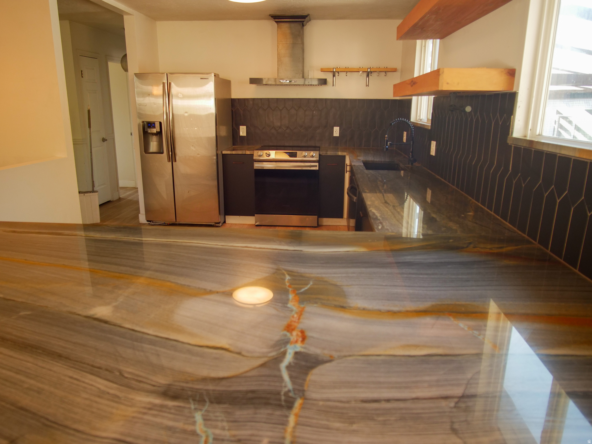 WILLOW VIEW - Residential