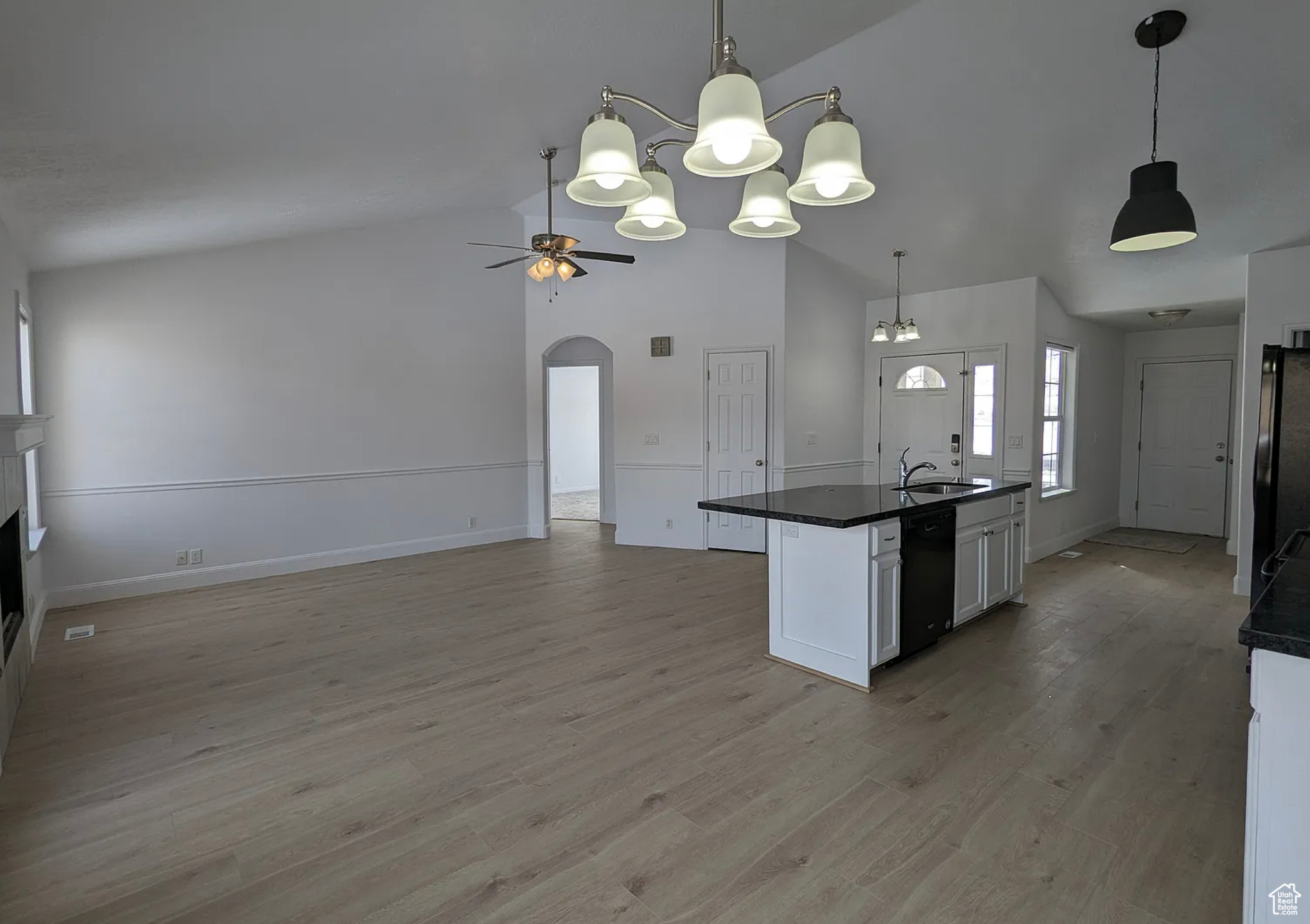 4138 S Captains St, Saratoga Springs, Utah image 8