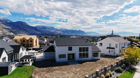 Tiny photo for 1059 N 930 E, American Fork, UT 84003 (MLS # 2102950)